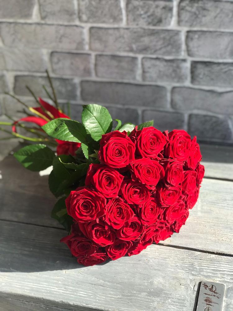 Букет Красные розы Фридом в Чонтауле