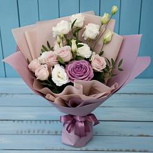 Букет цветов из:  Розы и Лизиантусы в Чонтауле