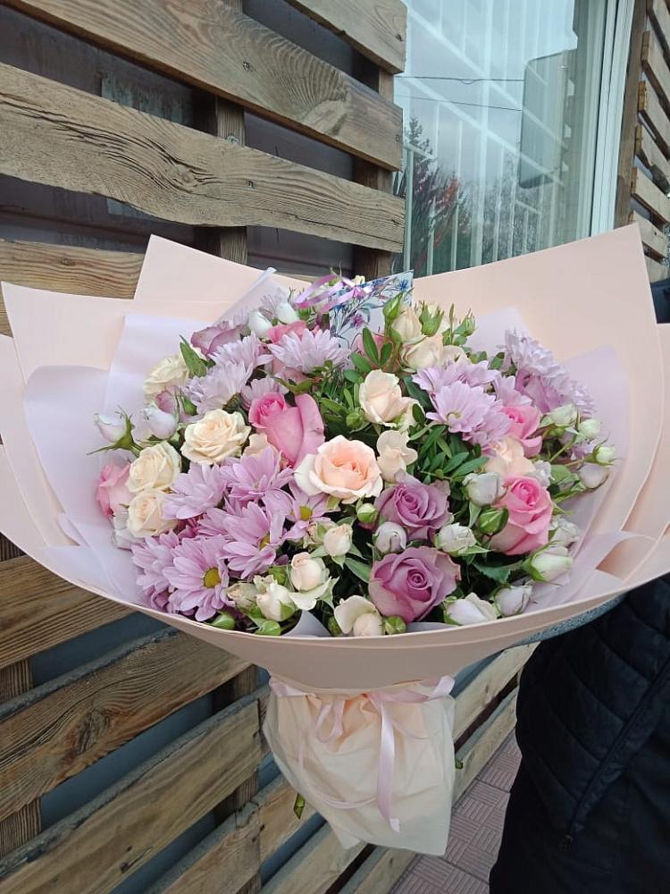 Букет цветов из: Розы и Хризантемы в Чонтауле