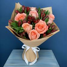 Букет цветов из:  Розы и Альстромерии в Чонтауле