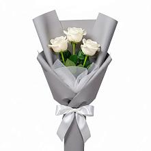 Букет 3 белые розы в Чонтауле