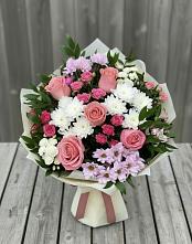 Букет цветов из:  Альстромерии, Гвоздики, Розы и Хризантемы #REPLACE_PRED# Чонтауле