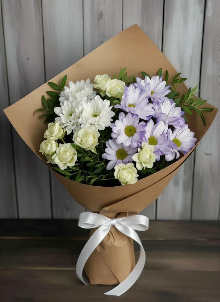 Букет цветов из: Хризантемы и Розы в Чонтауле