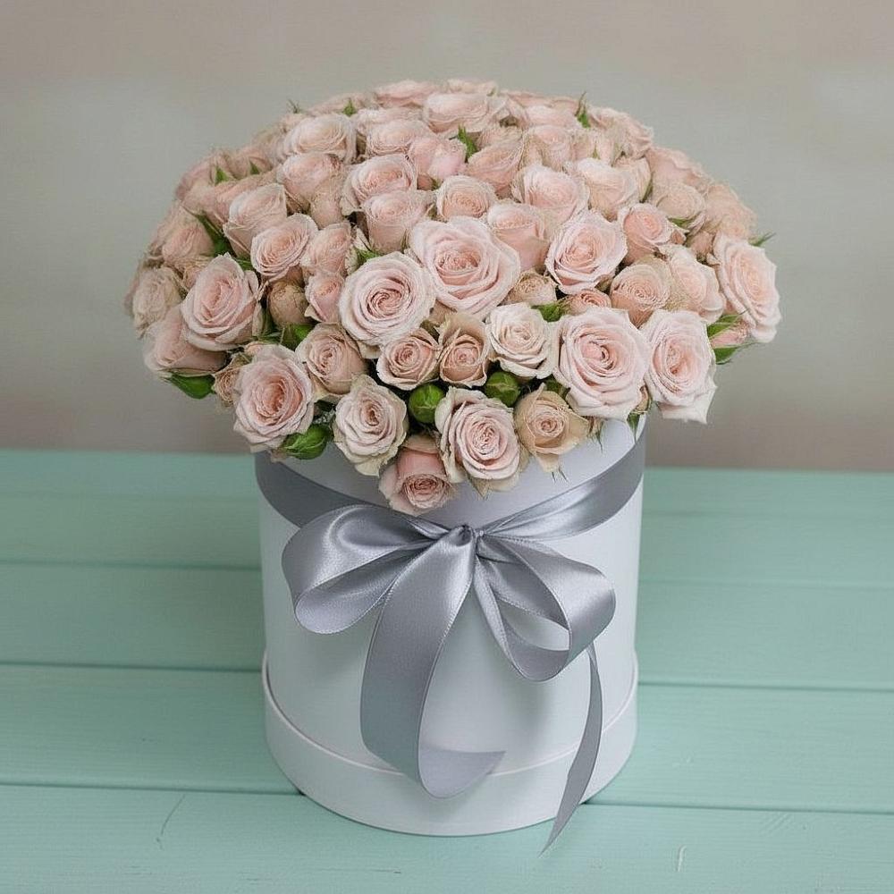 Цветочная композиция из Розы в шляпной коробке в Чонтауле